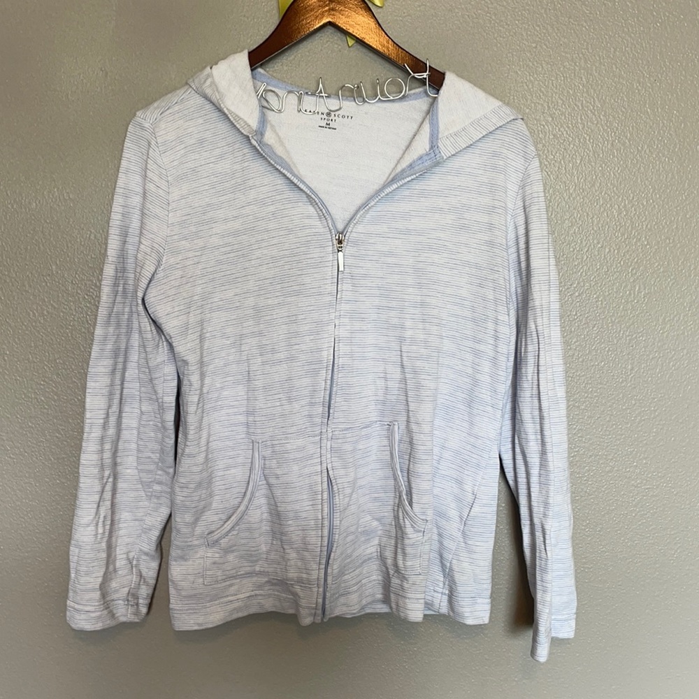 Karen Scott Sport hooded zip up, great condition!